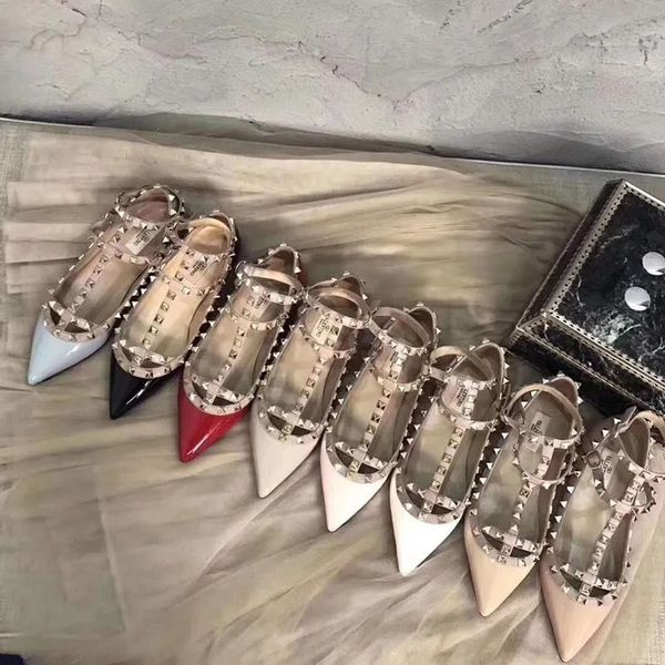 2021 hualun family high heel shoes baotou sandals women's pointed thin heel rivet button 2 belt patent leather single shoes women[finis, Black
2021 hualun family high heel shoes baotou sandals women's pointed thin heel rivet button 2 belt patent leather single shoes women[finis, Black