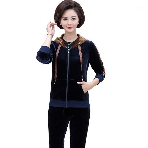 women's tracksuits women sets spring autumn long sleeve hooded coat+pants gold velvet plus size solid two-piece middle-aged mother suit, Gray
women's tracksuits women sets spring autumn long sleeve hooded coat+pants gold velvet plus size solid two-piece middle-aged mother suit, Gray