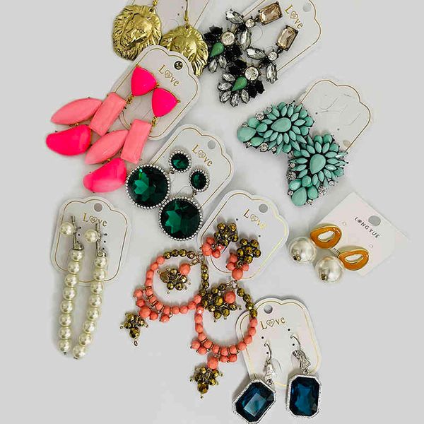 60 pairs/lot fashion jewelry trend 2021 female bohemian style colored beads dangle earrings factory clearance, Golden
60 pairs/lot fashion jewelry trend 2021 female bohemian style colored beads dangle earrings factory clearance, Golden