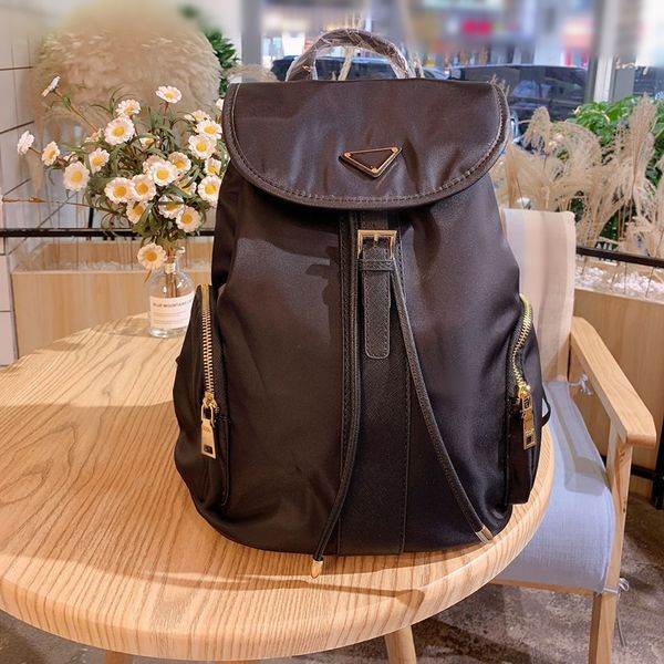 designer backpack style handbag luxury totes genuine leather high-capacity fashion brand 4 different colors with exquisite packaging and ori
designer backpack style handbag luxury totes genuine leather high-capacity fashion brand 4 different colors with exquisite packaging and ori