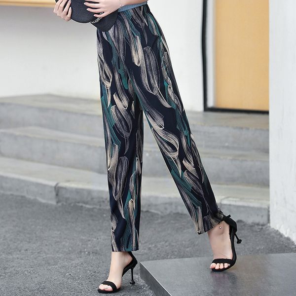 women harem pants summer elastic waist print pencil pants casual plus size women plaid pants high waist trousers xl-5xl 210319, Black;white
women harem pants summer elastic waist print pencil pants casual plus size women plaid pants high waist trousers xl-5xl 210319, Black;white