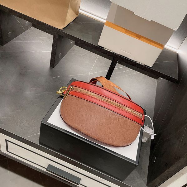the tote bag luxury shoulder bags sacoche designer waist bag fashion brand genuine leather metal fittings women's letter handbags
the tote bag luxury shoulder bags sacoche designer waist bag fashion brand genuine leather metal fittings women's letter handbags