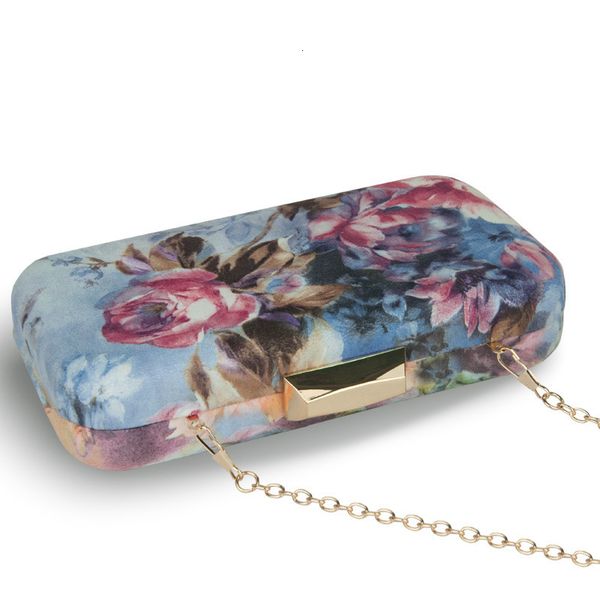 fashion evening bag style lady's purse hand one shoulder messenger dinner cheongsam elegant square
fashion evening bag style lady's purse hand one shoulder messenger dinner cheongsam elegant square