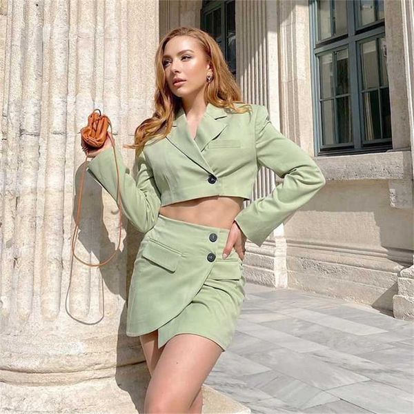 summer women 2 pieces set cropped blazers and short skirt suit fashion casual chic lady outfit suit 211022, White;black
summer women 2 pieces set cropped blazers and short skirt suit fashion casual chic lady outfit suit 211022, White;black