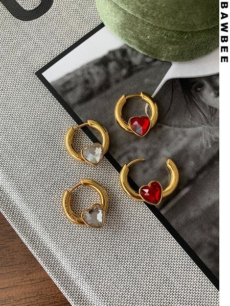 hoop & huggie european and american transparent crystal love heart gold-plated earrings, Golden;silver
hoop & huggie european and american transparent crystal love heart gold-plated earrings, Golden;silver