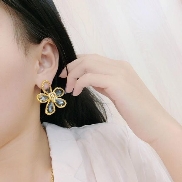 dangle & chandelier brass with 18k gold crystal flower drop earrings women jewelry punk party sweety gown runway boho korean japan, Silver
dangle & chandelier brass with 18k gold crystal flower drop earrings women jewelry punk party sweety gown runway boho korean japan, Silver