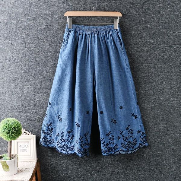 spring women's japan style sweet elastic waist denim cotton embroidery wide leg pants loose capris &, Black;white
spring women's japan style sweet elastic waist denim cotton embroidery wide leg pants loose capris &, Black;white