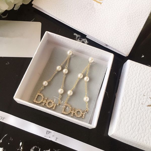 70% off outlet online family letter pearl silver needle female earrings jewelry high version decoration gift, Golden
70% off outlet online family letter pearl silver needle female earrings jewelry high version decoration gift, Golden