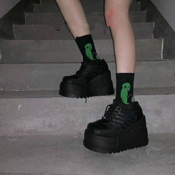 patent leather platform shoes women round toe black punk goth lace up cross-tied high heels pumps lolita dress
patent leather platform shoes women round toe black punk goth lace up cross-tied high heels pumps lolita dress
