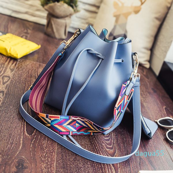 hbp 2021 latest fashion women's hanbag pumping strap large capacity bucket bag ribbon hand strap shoulder messenger bag cross body whol
hbp 2021 latest fashion women's hanbag pumping strap large capacity bucket bag ribbon hand strap shoulder messenger bag cross body whol
