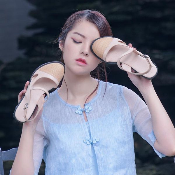 original handmade leather women's shoes woven color matching mori literary sandals low-heeled casual women, Black
original handmade leather women's shoes woven color matching mori literary sandals low-heeled casual women, Black
