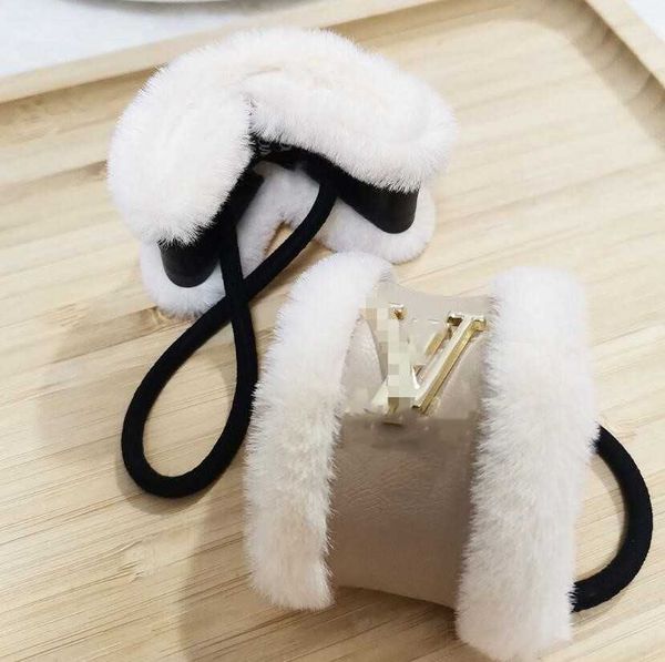 korean letter hair ring, fur, high-grade leather double spell temperament, sweet ponytail headdress female high-quality fast delivery, Pink
korean letter hair ring, fur, high-grade leather double spell temperament, sweet ponytail headdress female high-quality fast delivery, Pink