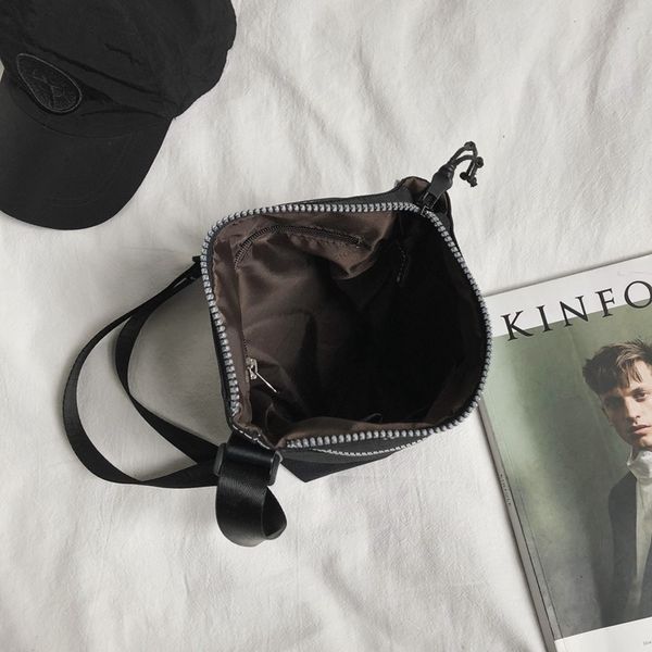 factory wholesale 2021 new crossbody bag mens oxford cloth shoulder bag street trendy crossbody bag mens fashion brand
factory wholesale 2021 new crossbody bag mens oxford cloth shoulder bag street trendy crossbody bag mens fashion brand