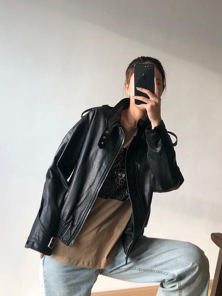 women's leather & faux 2021 vertical collar clothes women's short slim vegetable tanned sheep skin motorcycle jacket trend, Black
women's leather & faux 2021 vertical collar clothes women's short slim vegetable tanned sheep skin motorcycle jacket trend, Black