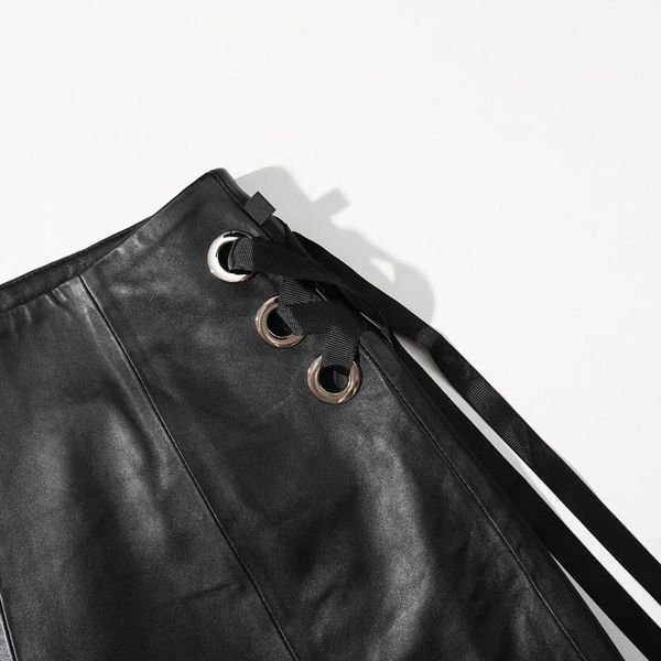 women's shorts 2021 arrival women black waist sexy&club korean high street office lady leather streetwear be free, White;black
women's shorts 2021 arrival women black waist sexy&club korean high street office lady leather streetwear be free, White;black