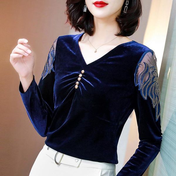 women's t-shirt autumn winter vintage v-neck stitching lace velvet long sleeve ladies 2021 korean, White
women's t-shirt autumn winter vintage v-neck stitching lace velvet long sleeve ladies 2021 korean, White