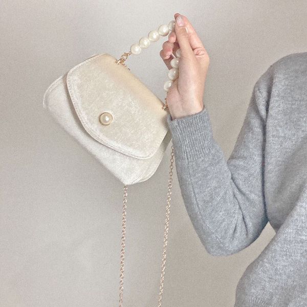 elegant women evening clutch purse handbags retro pearl chain ladies small square shoulder bag female portable crossbody bags l0
elegant women evening clutch purse handbags retro pearl chain ladies small square shoulder bag female portable crossbody bags l0