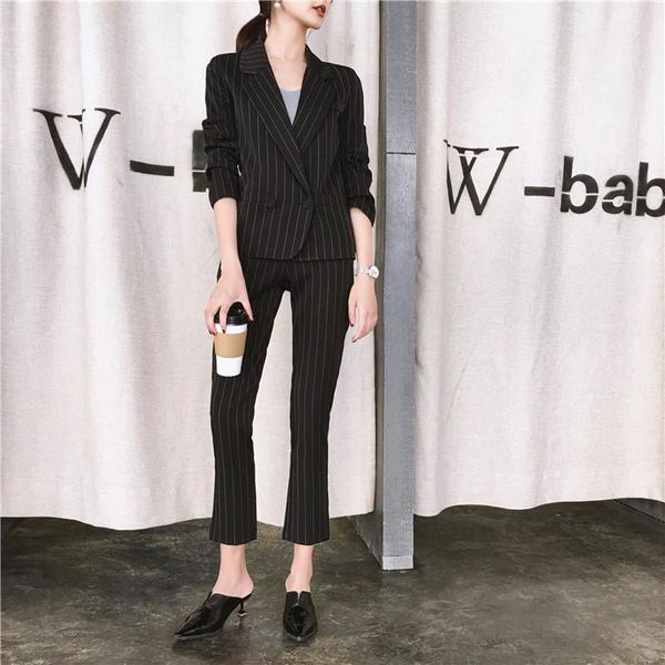 women's tracksuits 2021 spring and autumn retro british temperament vertical striped suit ol handsome neutral leisure female, Gray
women's tracksuits 2021 spring and autumn retro british temperament vertical striped suit ol handsome neutral leisure female, Gray