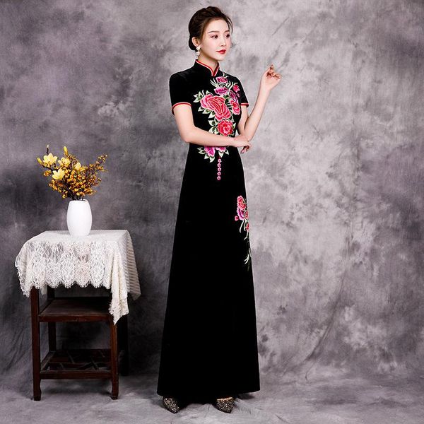 chinese traditional women embroidery applique velour cheongsam dress elegant ladies vintage a-line velvet qipao oversize 5xl ethnic clothing, Red
chinese traditional women embroidery applique velour cheongsam dress elegant ladies vintage a-line velvet qipao oversize 5xl ethnic clothing, Red