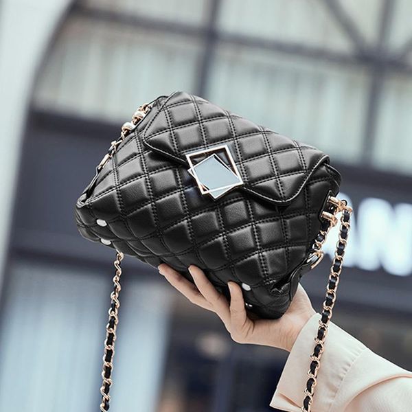 chain bag female crossbody niche design leather handbags fashion one-shoulder diamond trend shoulder bags
chain bag female crossbody niche design leather handbags fashion one-shoulder diamond trend shoulder bags