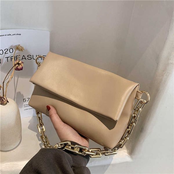 bag women's 2021 new fashion high-grade sense foreign style messenger net red simple one shoulder small square bag
bag women's 2021 new fashion high-grade sense foreign style messenger net red simple one shoulder small square bag