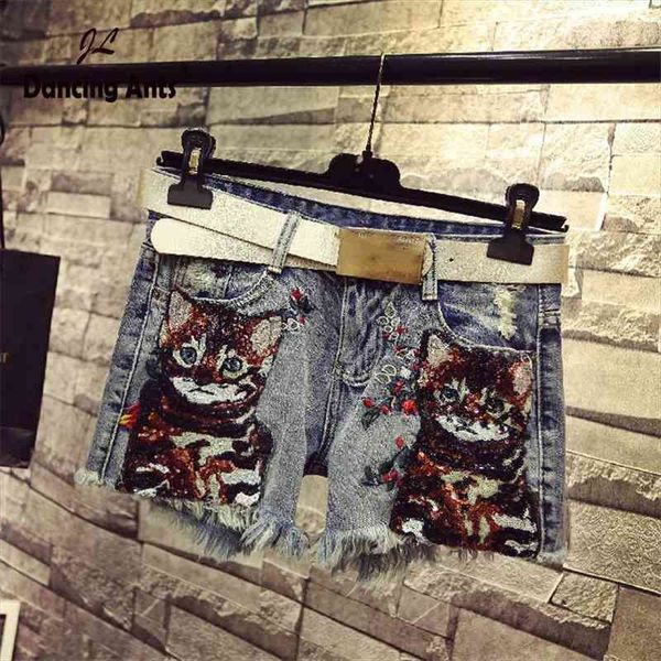 woman jeans short wide-leg loose denim shorts korean style cartoon embroidery tassel hole casual cotton women shorts summer, White;black
woman jeans short wide-leg loose denim shorts korean style cartoon embroidery tassel hole casual cotton women shorts summer, White;black