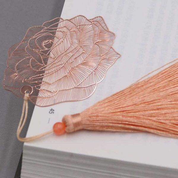 bookmark 1pc rose flower metal bookmarks creative classical exquisite mini art pattern book mark page folder office school supplies
bookmark 1pc rose flower metal bookmarks creative classical exquisite mini art pattern book mark page folder office school supplies