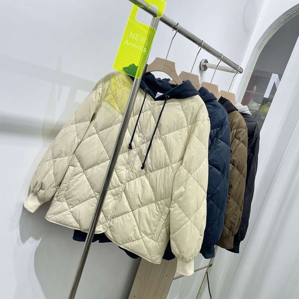 collarless women's short down jacket casual fashion loose bread white duck winter warm coat, Black
collarless women's short down jacket casual fashion loose bread white duck winter warm coat, Black