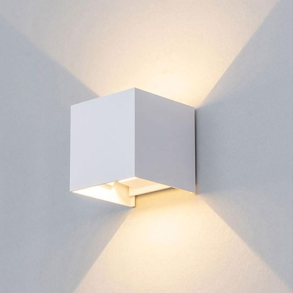 7w/10w led wall light outdoor waterproof ip65 porch modern lamp radar motion sensor courtyard garden sconce lamps
7w/10w led wall light outdoor waterproof ip65 porch modern lamp radar motion sensor courtyard garden sconce lamps