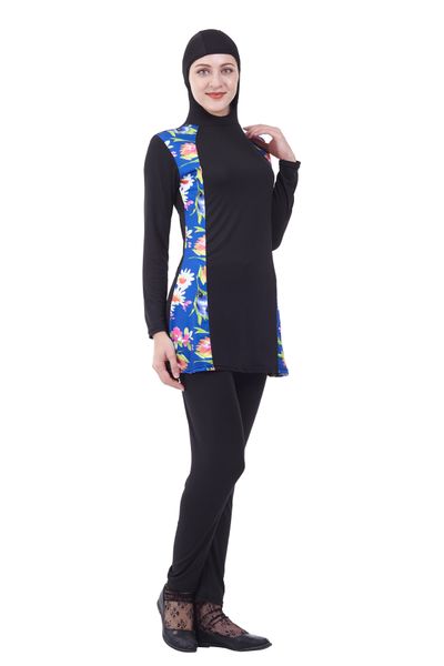 muslim 2 piece suit swimwear arabic islamic women swim wear burkini hooded hijab swimsuit modest swim surf wear sport burkinis, Red
muslim 2 piece suit swimwear arabic islamic women swim wear burkini hooded hijab swimsuit modest swim surf wear sport burkinis, Red