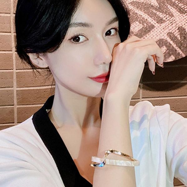 bangle simple white shellfish bend ins style metal geometric overlap open for women girl jewellery party accessories, Black
bangle simple white shellfish bend ins style metal geometric overlap open for women girl jewellery party accessories, Black