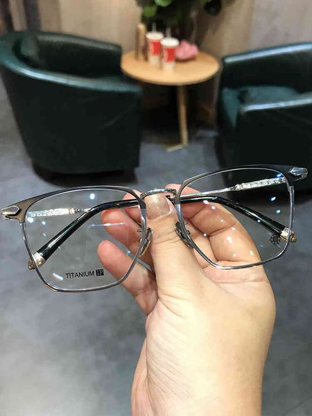 design sunglasses glass male business big square frame pure titanium retro myopia blue light protection, White;black
design sunglasses glass male business big square frame pure titanium retro myopia blue light protection, White;black