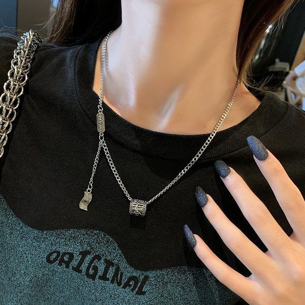 hip-hop necklace women's net red niche design sense 2021 tide clavicle chain jewelry factory outlet pendant necklaces, Silver
hip-hop necklace women's net red niche design sense 2021 tide clavicle chain jewelry factory outlet pendant necklaces, Silver