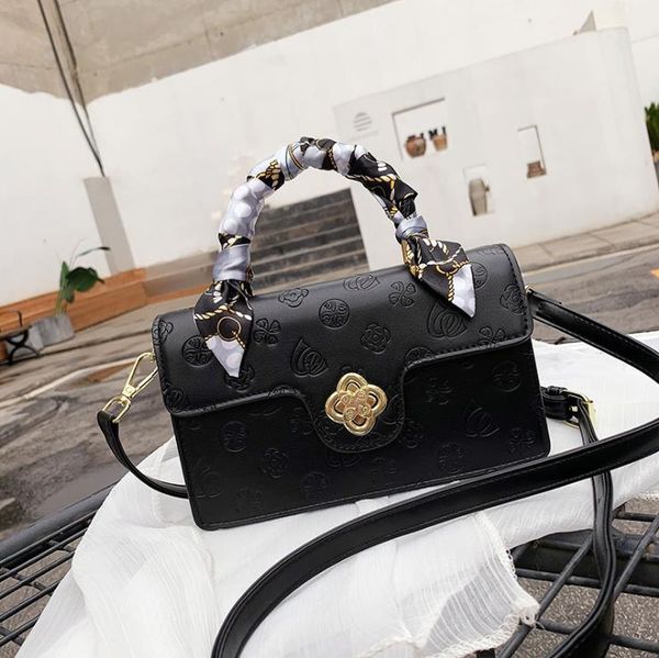 2021 spring/summer fashion embossed female bags lock single shoulder messenger bag lady handbag
2021 spring/summer fashion embossed female bags lock single shoulder messenger bag lady handbag