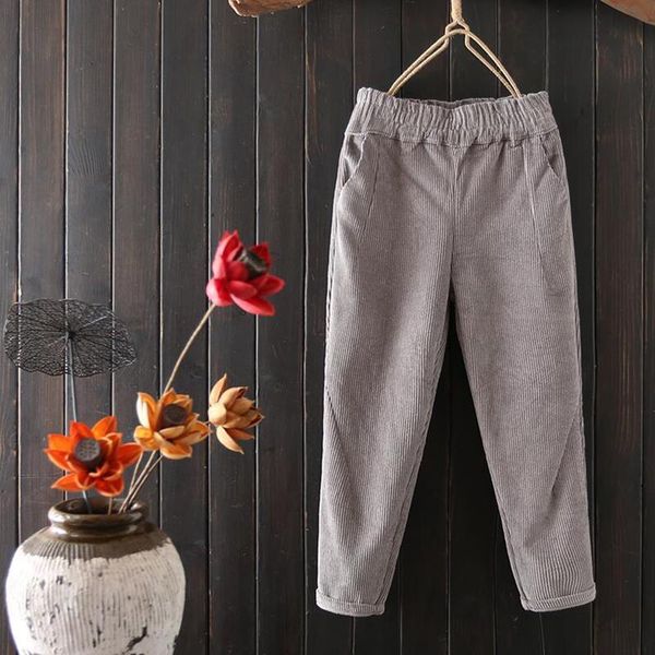 autumn winter high waist corduroy womens capri harem plus size loose solid black velvet trousers casual sweatpants, Black;white
autumn winter high waist corduroy womens capri harem plus size loose solid black velvet trousers casual sweatpants, Black;white