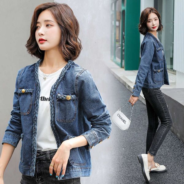 denim jacket women's spring and autumn style small fragrance long sleeved cardigan loose short, Black;brown
denim jacket women's spring and autumn style small fragrance long sleeved cardigan loose short, Black;brown