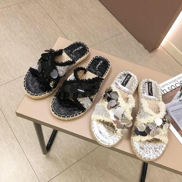 slippers 2021 summer fashion outer wear fisherman korean version of non-slip flat bottom all-match sequin sandals and women, Black
slippers 2021 summer fashion outer wear fisherman korean version of non-slip flat bottom all-match sequin sandals and women, Black