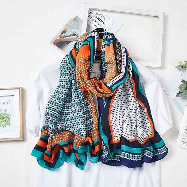 luxury brand cotton winter scarfs for ladies cashew print warm scarf long pashmina hijabs sunscreen women scarves and shawls, Blue;gray
luxury brand cotton winter scarfs for ladies cashew print warm scarf long pashmina hijabs sunscreen women scarves and shawls, Blue;gray