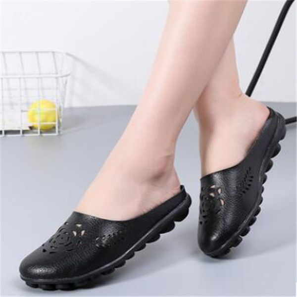 summer leather shoes sandals round head half slippers pregnant women mothers large size female single comfortable, Black
summer leather shoes sandals round head half slippers pregnant women mothers large size female single comfortable, Black