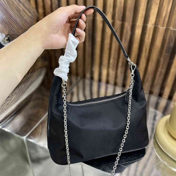 evening bags shoulder luxury bag designer cross body handbags crossbody gold chain canvas high-quality fashion brand with original box size
evening bags shoulder luxury bag designer cross body handbags crossbody gold chain canvas high-quality fashion brand with original box size