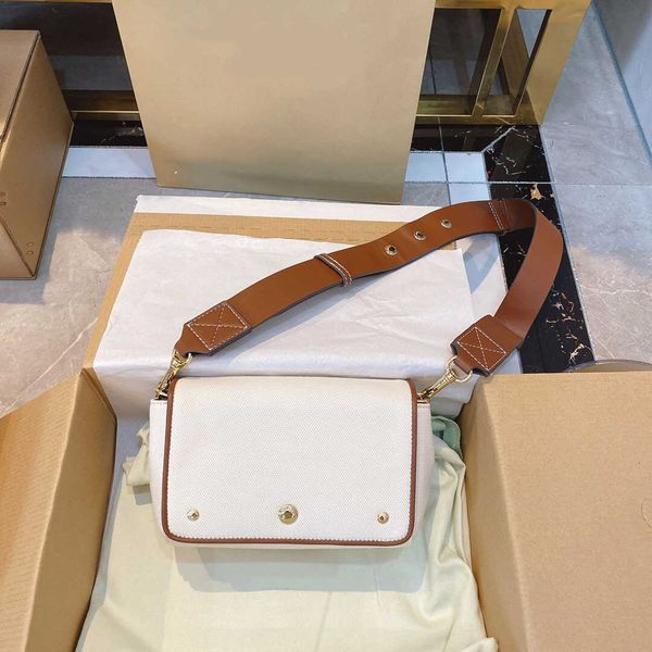 canvas printing postman camera flip crossbody one wide shoulder belt letter women's bag
canvas printing postman camera flip crossbody one wide shoulder belt letter women's bag
