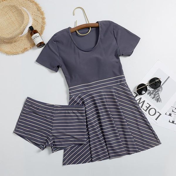 one piece swimdress women half sleeve swimwear striped swimsuit push up bathing suit monokini summer beachdress boy short one-piece sui
one piece swimdress women half sleeve swimwear striped swimsuit push up bathing suit monokini summer beachdress boy short one-piece sui