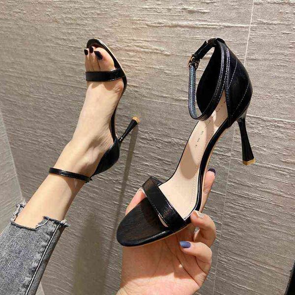 dress shoes high heels flat buckle heels 2022 summer black french open toe net red fairy stiletto sandals
dress shoes high heels flat buckle heels 2022 summer black french open toe net red fairy stiletto sandals