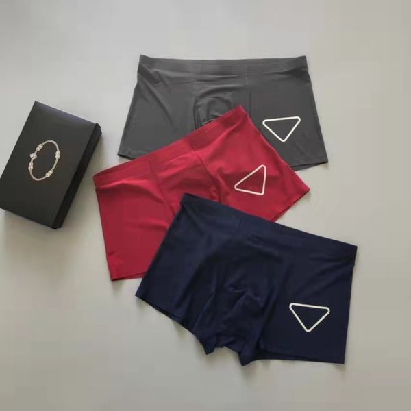 fashion brand men's ice silk underpants european goods digital printed letter designer simple traceless silky smooth boxer men, Black;white
fashion brand men's ice silk underpants european goods digital printed letter designer simple traceless silky smooth boxer men, Black;white