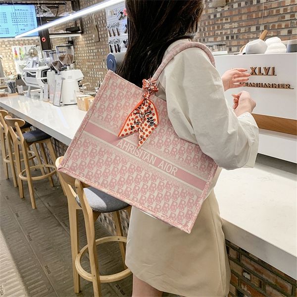 84% off shop factory net red new fashion tote portable large capacity vegetable basket women's bag leisure trend
84% off shop factory net red new fashion tote portable large capacity vegetable basket women's bag leisure trend