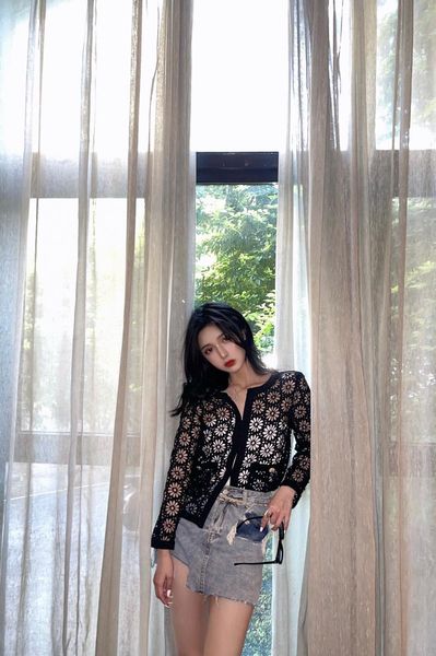 spring summer high-end design hollow flowers embroidery letter logo lace woman's cardigan jacket 0980 women's jackets, Black;brown
spring summer high-end design hollow flowers embroidery letter logo lace woman's cardigan jacket 0980 women's jackets, Black;brown