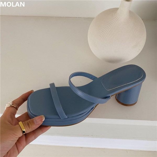 dress shoes round heel molan 2021 summer korean fashion square toe thick bottom women comfy platform sandals flip flops, Black
dress shoes round heel molan 2021 summer korean fashion square toe thick bottom women comfy platform sandals flip flops, Black