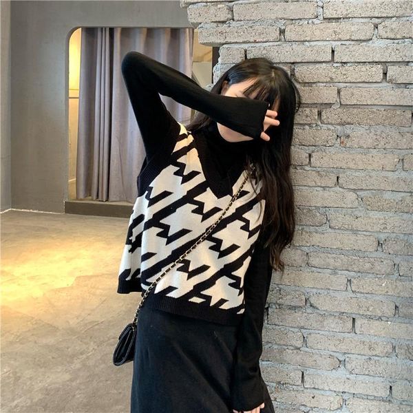 women's vests contrast short stacked vest 2021 early autumn sweater loose and versatile coat trend, Black;white
women's vests contrast short stacked vest 2021 early autumn sweater loose and versatile coat trend, Black;white