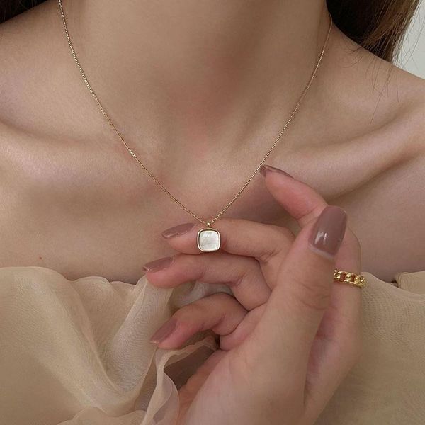 pendant necklaces minar dainty elegant white color square shell necklace or women gold copper chain chokers pendientes, Silver
pendant necklaces minar dainty elegant white color square shell necklace or women gold copper chain chokers pendientes, Silver