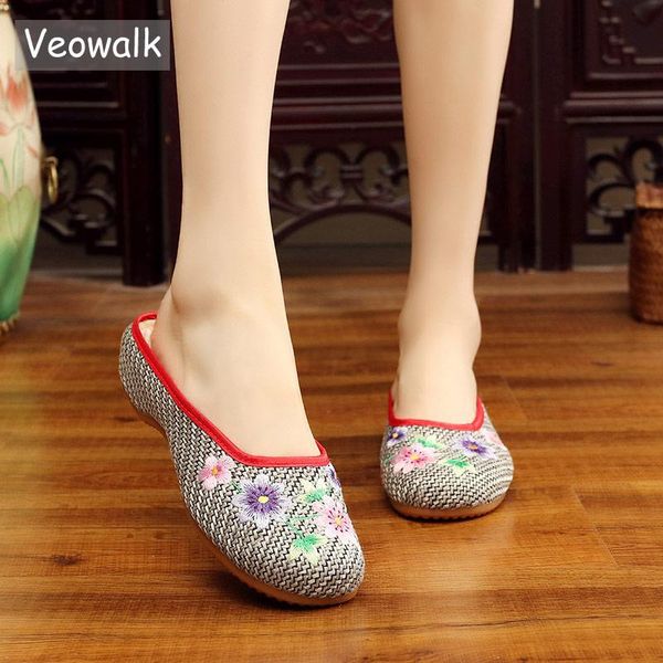 slippers veowalk vintage flower embroidered women linen flat close toe summer shoes for ladies woman breathable embroidery, Black
slippers veowalk vintage flower embroidered women linen flat close toe summer shoes for ladies woman breathable embroidery, Black
